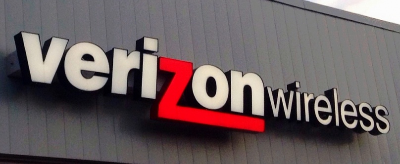 Verizon rachète Yahoo pour 4,4 milliards d'euros