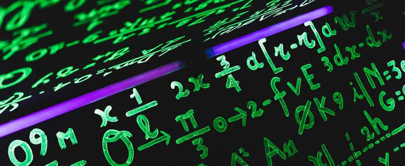 Facebook a appris le langage des mathématiques à une IA