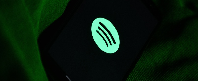 Spotify signe un accord avec Shopify pour permettre aux artistes de vendre des produits directement dans l’application